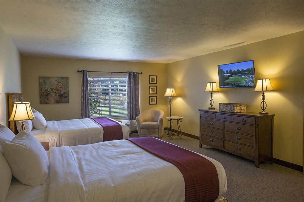 Swan Lake Resort Плимут Экстерьер фото