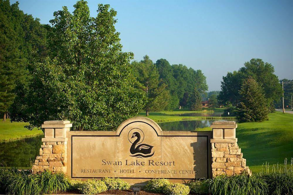 Swan Lake Resort Плимут Экстерьер фото